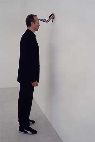 ohne Titel, 2002 von Erwin Wurm