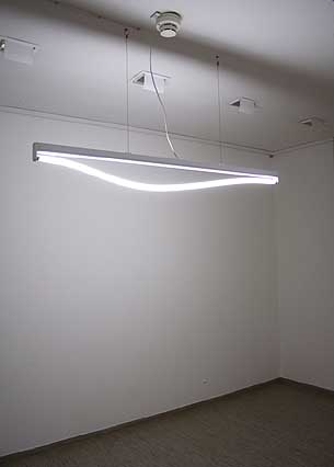 'Single white cluster', 2005 von Manfred Erjautz